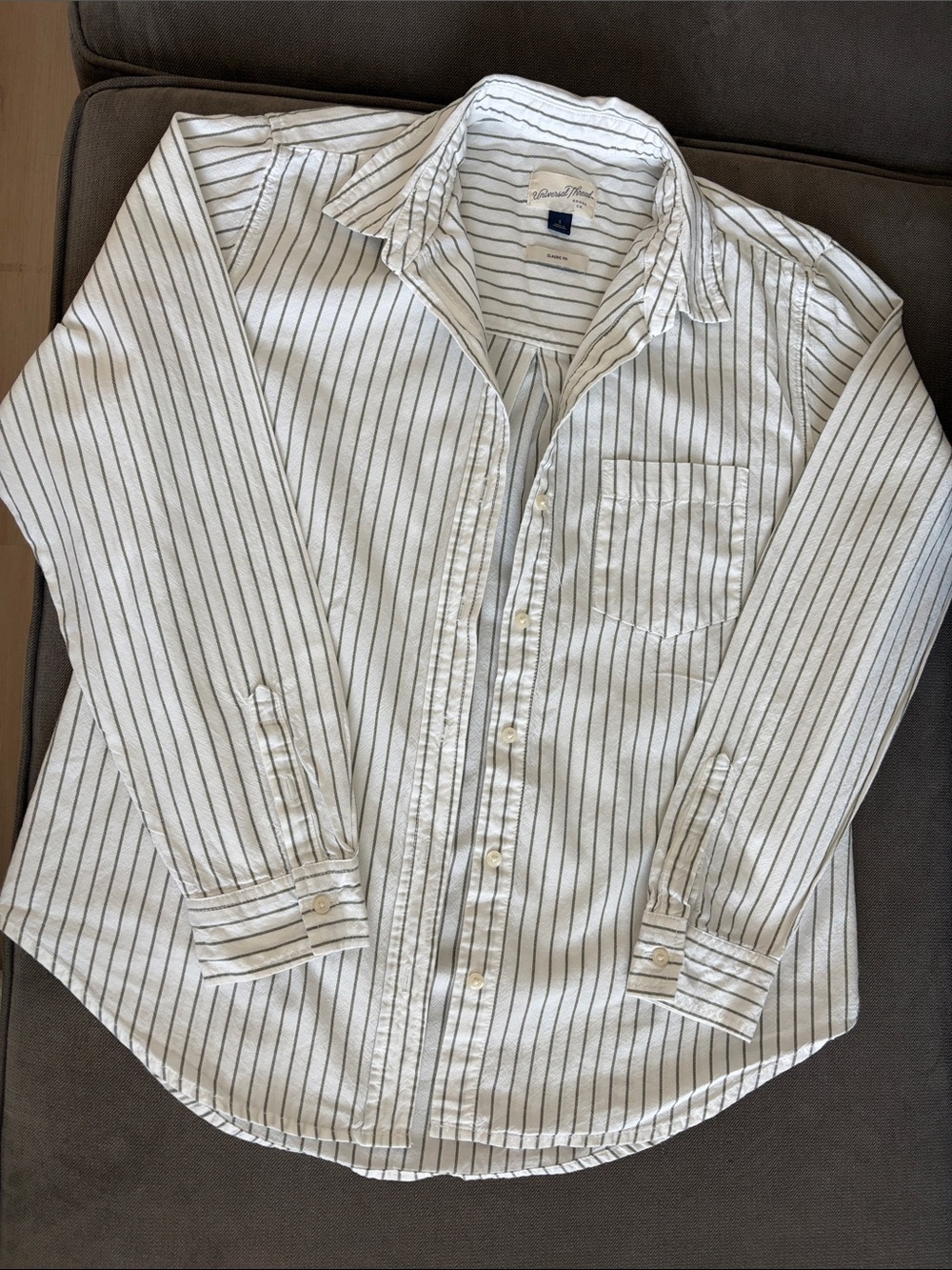 Universal Thread White Button-Down Shirt with Black Stripes